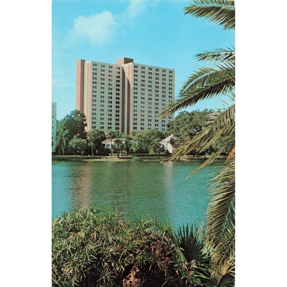 Vintage 1980 Westminster Towers Postcard Orlando Florida Lake Lucerne VG+ - Picture 1 of 2